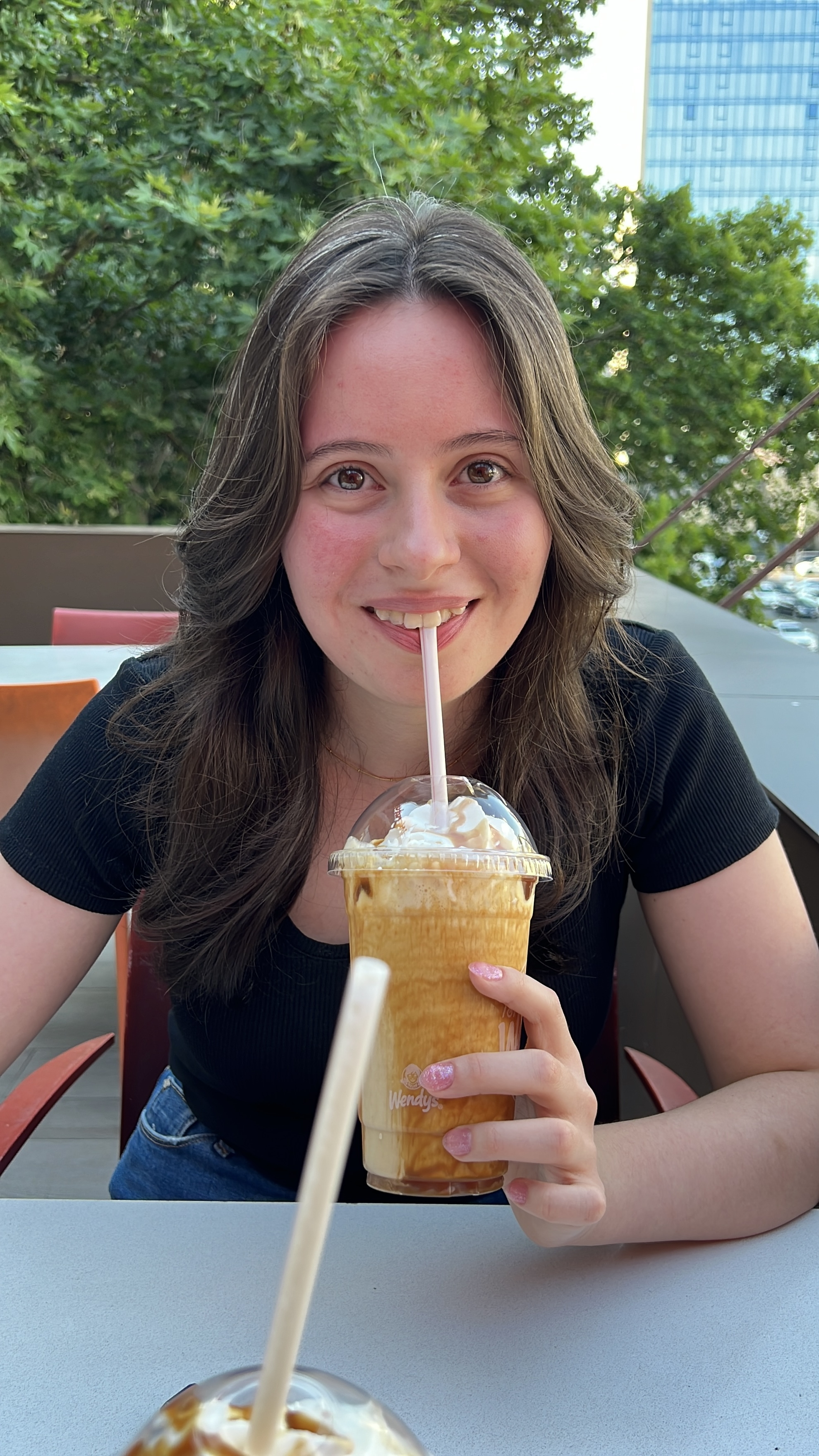 ყავის წრუპვა