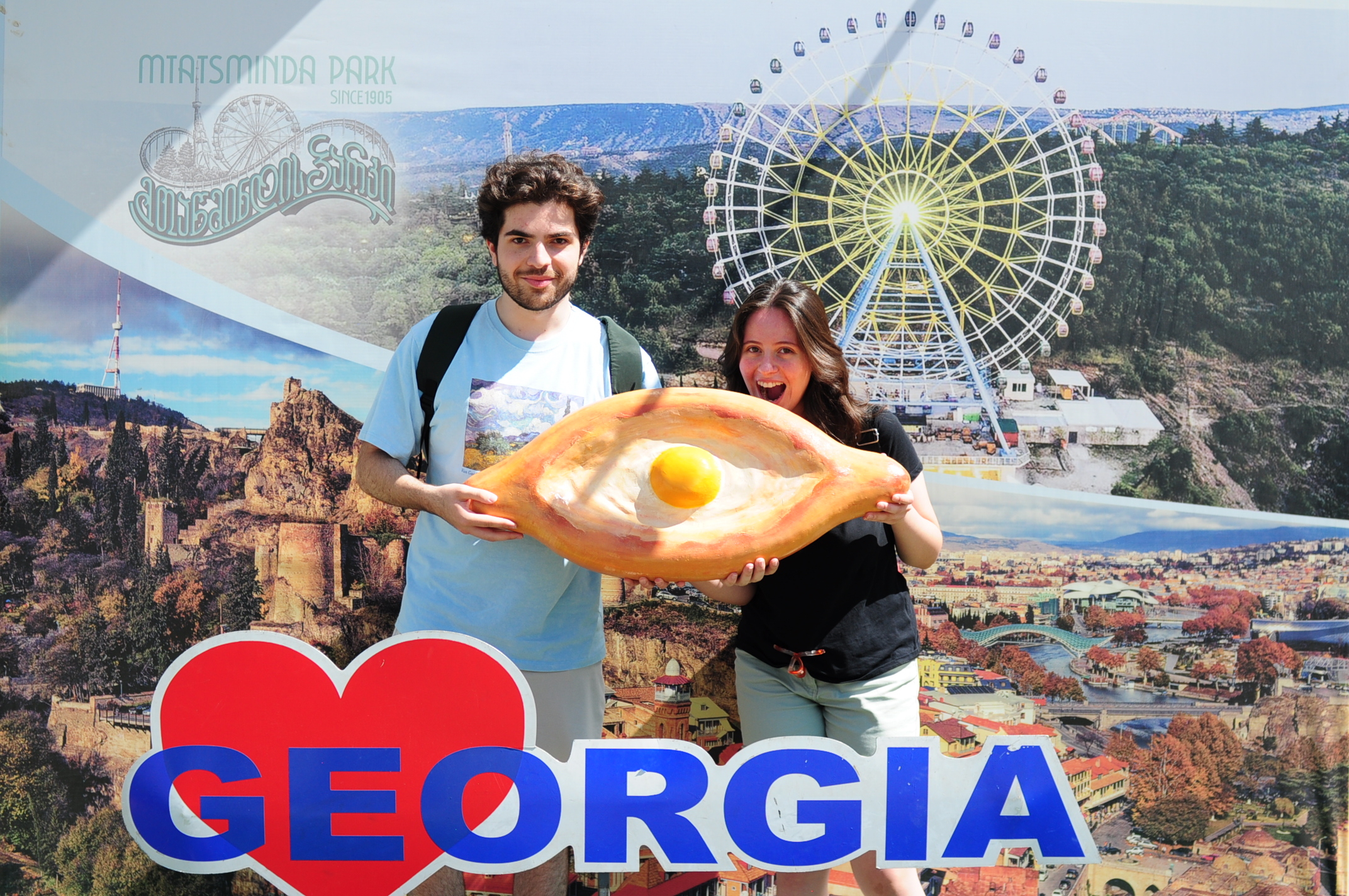 ხაჭაპური მთაწმინდაზე