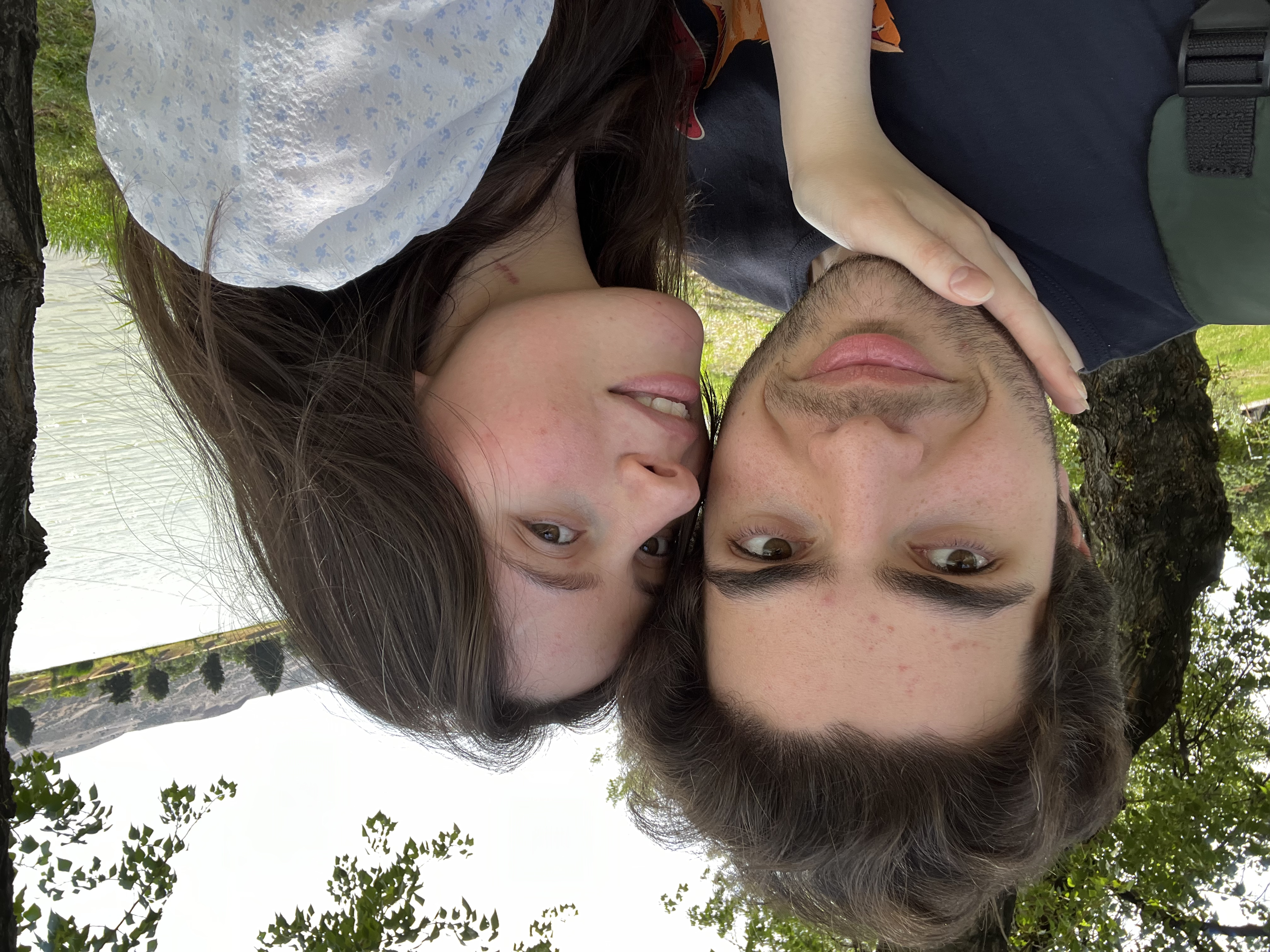 პირველი პაემანი რუსთავში